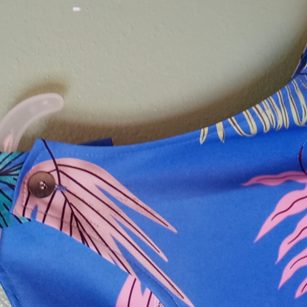 Dress - Picture 2 of 3
